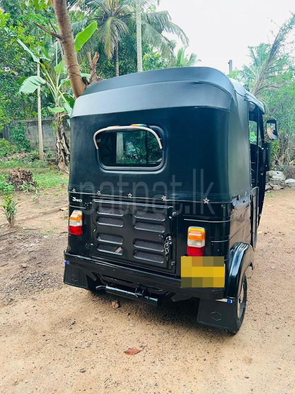 Bajaj 4 stroke 2010 - Used Three wheeler sale in Sri Lanka - patpat.lk