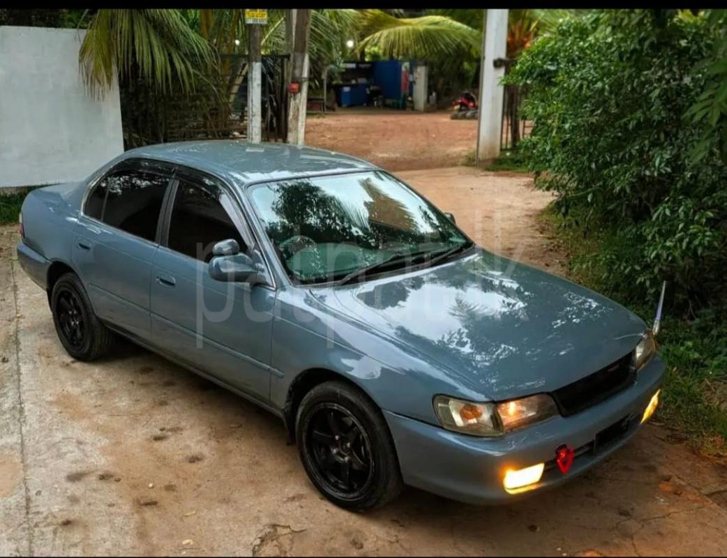Toyota Corolla 1991 - பயன்படுத்தப்பட்டது கார் sale in Sri Lanka - patpat.lk