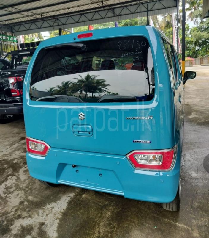 Advertisement image 6