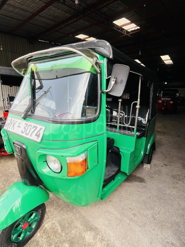 Bajaj 4 stroke 2011 - மறுசீரமைக்கப்பட்டது முச்சக்கர வண்டி sale in Sri Lanka - patpat.lk