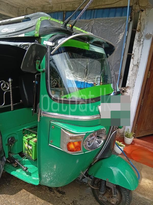 Bajaj Three Wheel 2011 - பயன்படுத்தப்பட்டது முச்சக்கர வண்டி sale in Sri Lanka - patpat.lk