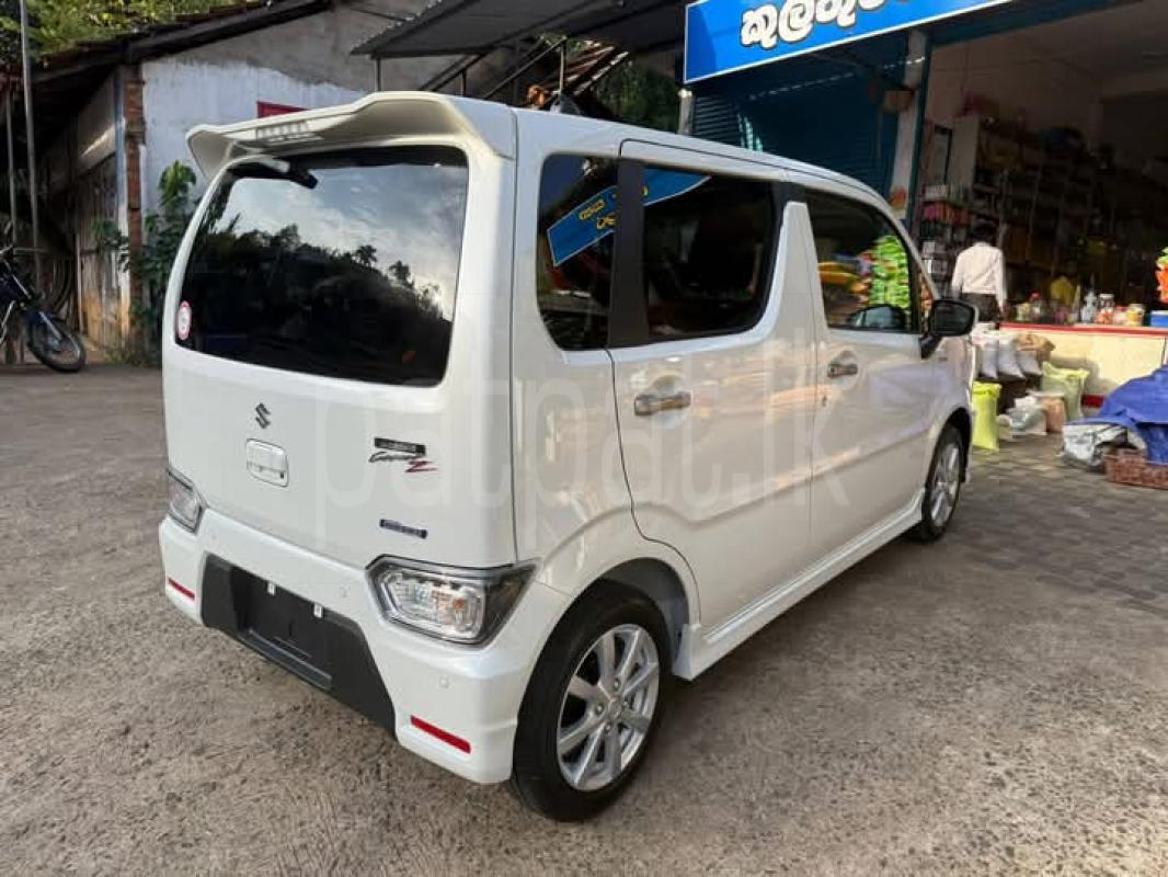 Advertisement image 6