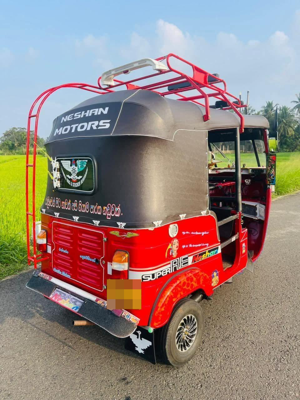 Bajaj 2 stroke 2006 - பயன்படுத்தப்பட்டது முச்சக்கர வண்டி sale in Sri Lanka - patpat.lk