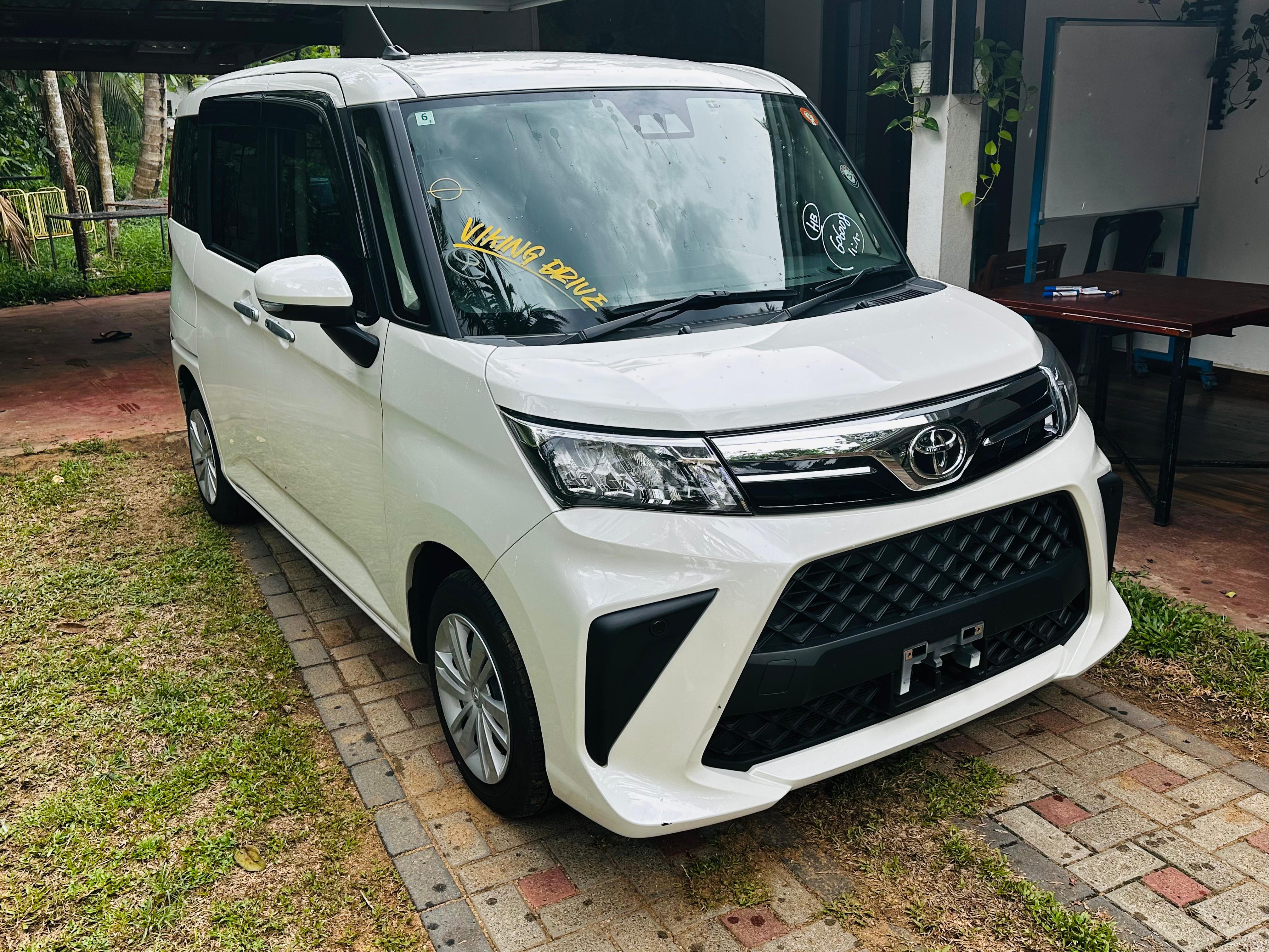 Toyota Roomy 2024 - නැවත සකස් කල වෑන් රථය sale in Sri Lanka - patpat.lk