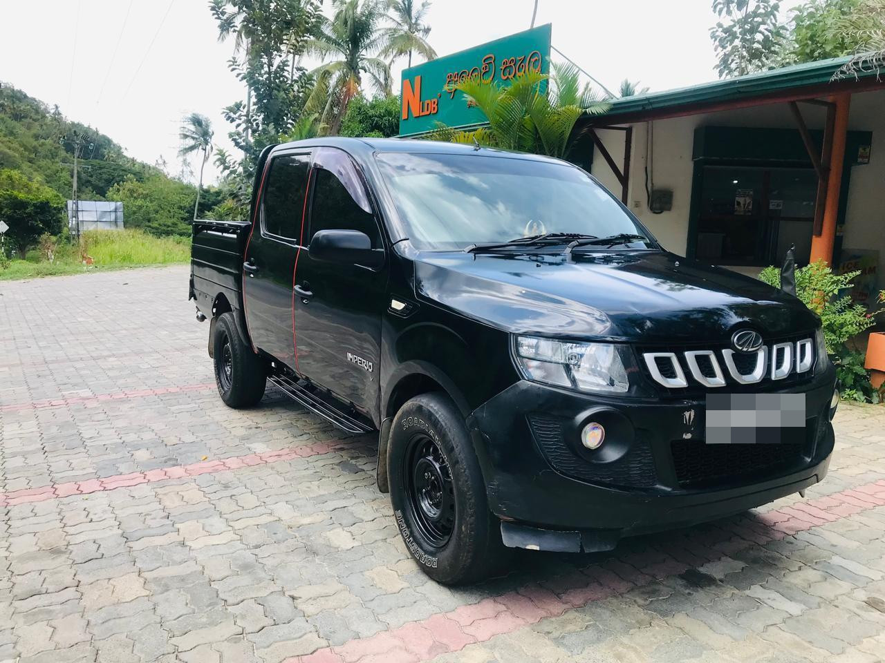 Mahindra Imperio 2016 - பயன்படுத்தப்பட்டது சரக்கு போக்குவரத்து sale in Sri Lanka - patpat.lk