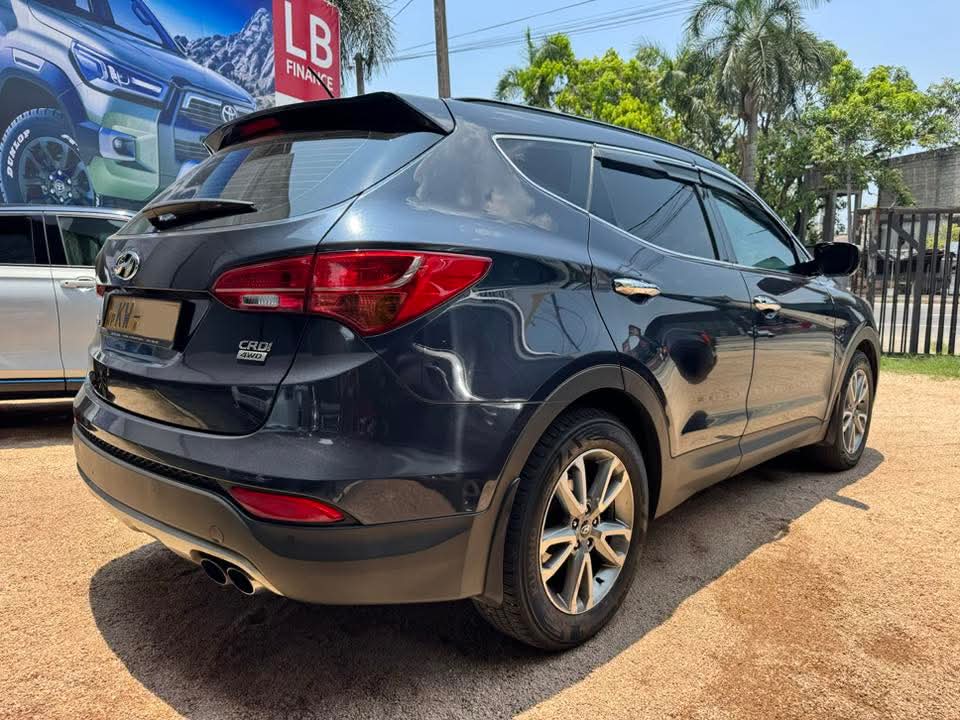 Hyundai Santa Fe 2013 - Used SUV sale in Sri Lanka - patpat.lk
