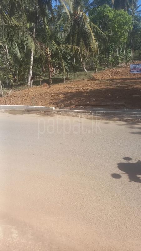 Residential Land for Sale in Weeraketiya ads-image-1