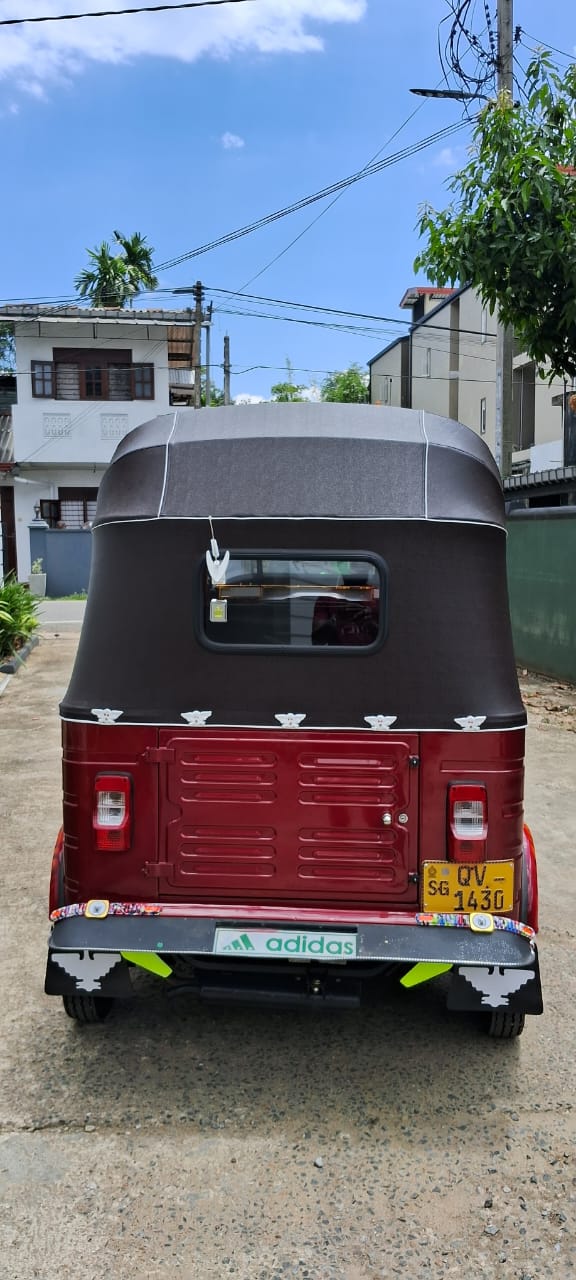 Bajaj Three Wheel 2009 - பயன்படுத்தப்பட்டது முச்சக்கர வண்டி sale in Sri Lanka - patpat.lk