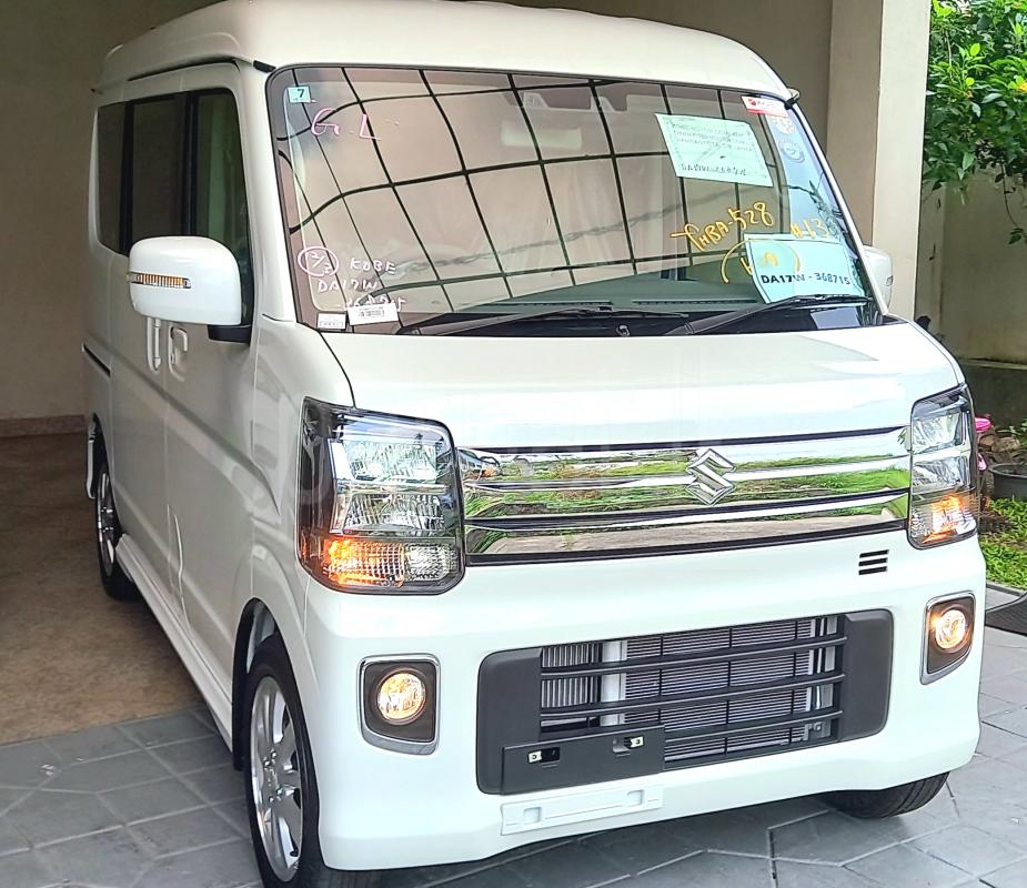 Advertisement image 1