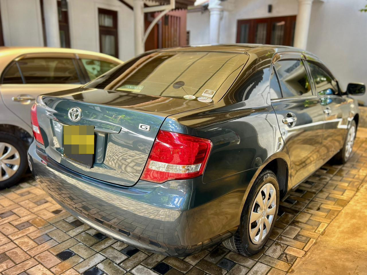 Toyota Axio 2010 - භාවිතා කරන ලද කාර් sale in Sri Lanka - patpat.lk