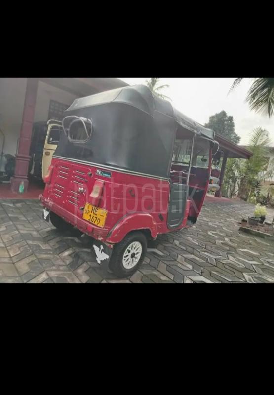 Bajaj 2 stroke 2003 - Used Three wheeler sale in Sri Lanka - patpat.lk