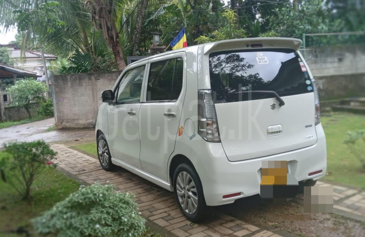 Suzuki Wagon R 2015 - பயன்படுத்தப்பட்டது கார் sale in Sri Lanka - patpat.lk