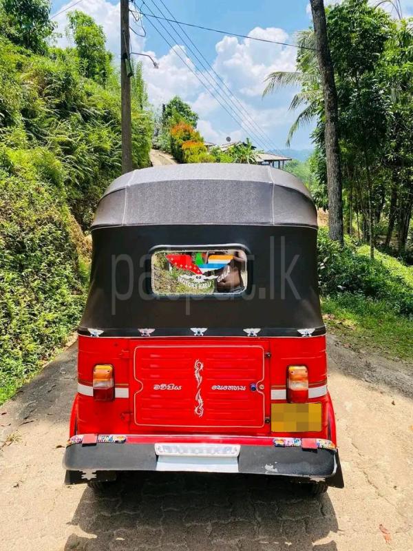 Bajaj Three Wheel 2005 - பயன்படுத்தப்பட்டது முச்சக்கர வண்டி sale in Sri Lanka - patpat.lk