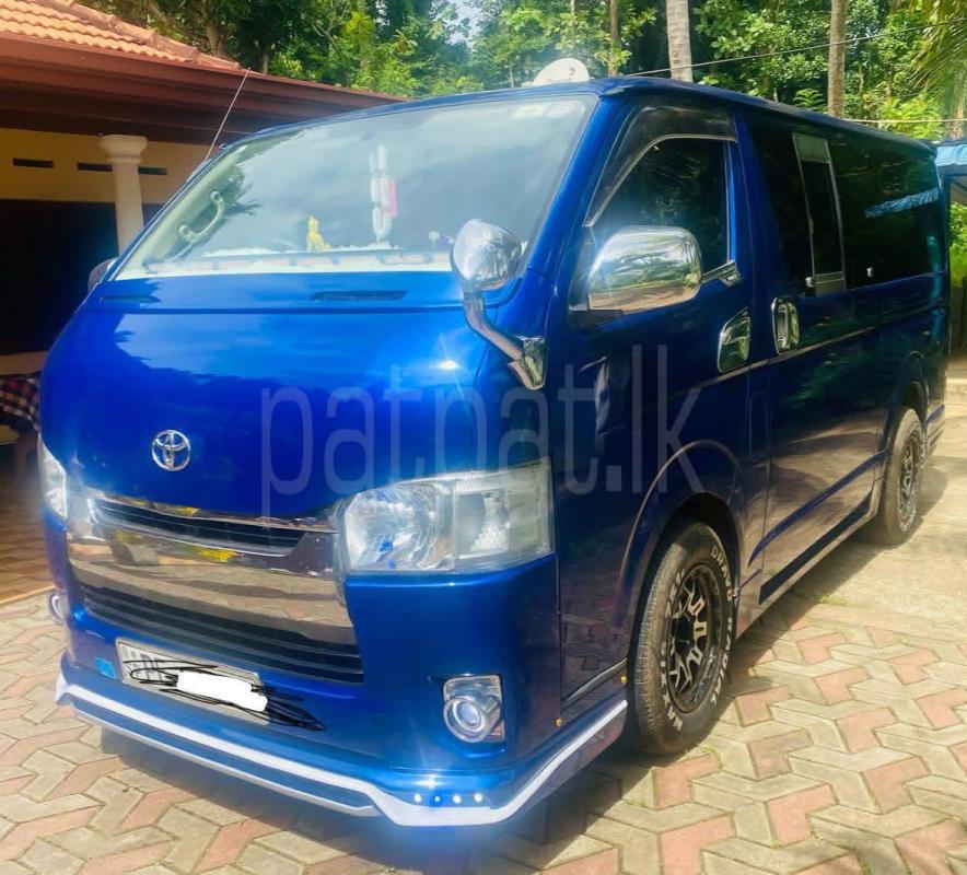 Toyota Hiace 2007 - பயன்படுத்தப்பட்டது வேன் sale in Sri Lanka - patpat.lk