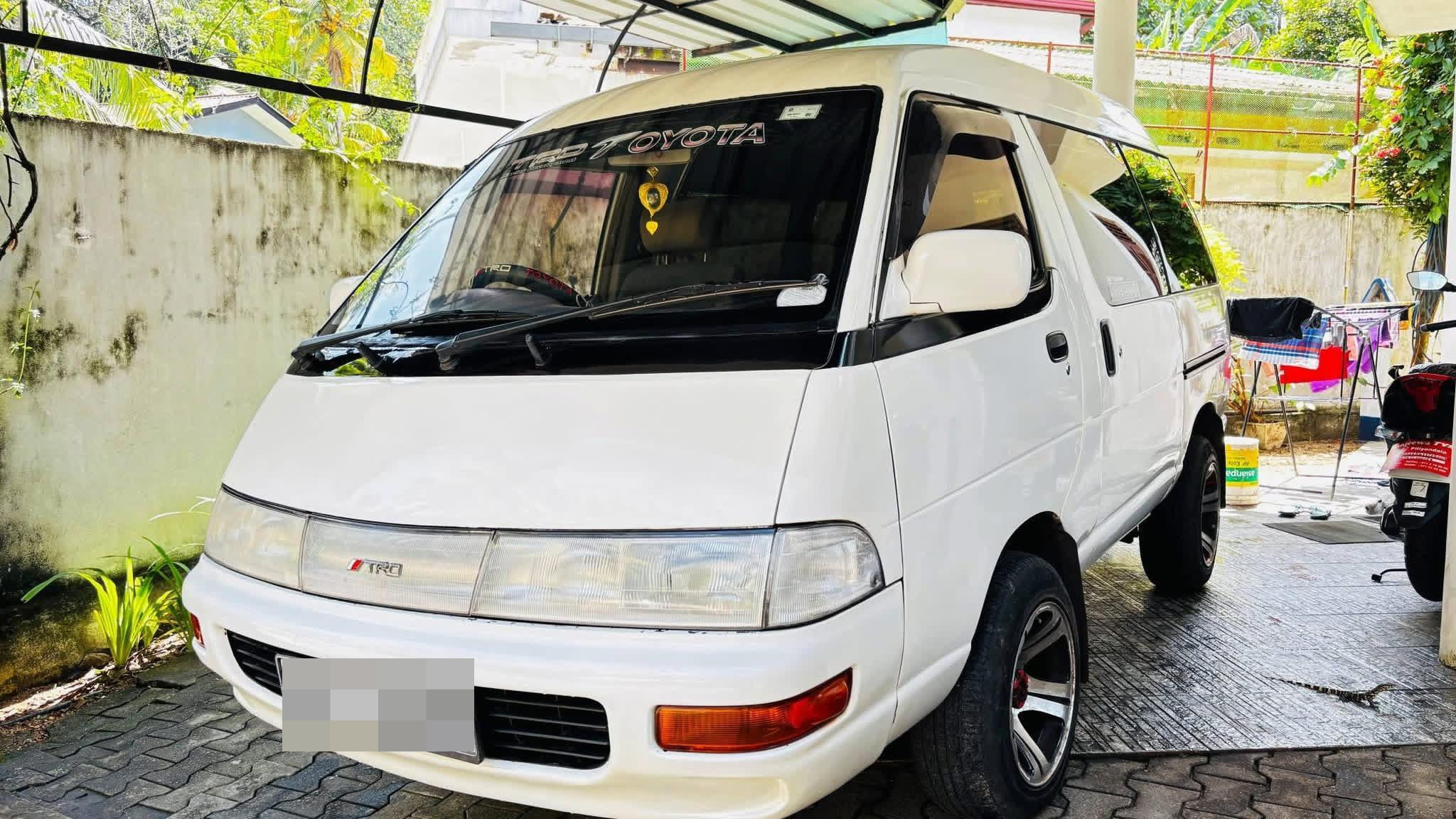 Toyota TownAce 1996 ads-image-1