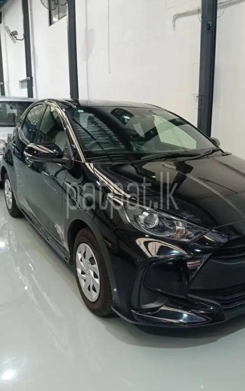 Toyota Yaris 2023 - மறுசீரமைக்கப்பட்டது கார் sale in Sri Lanka - patpat.lk