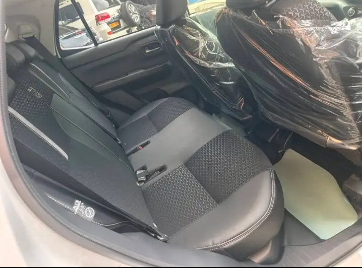 Daihatsu Rocky 2024 - අලුත් SUV රථය sale in Sri Lanka - patpat.lk