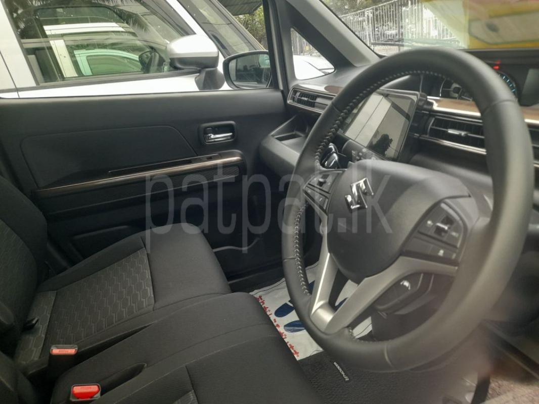 Advertisement image 6