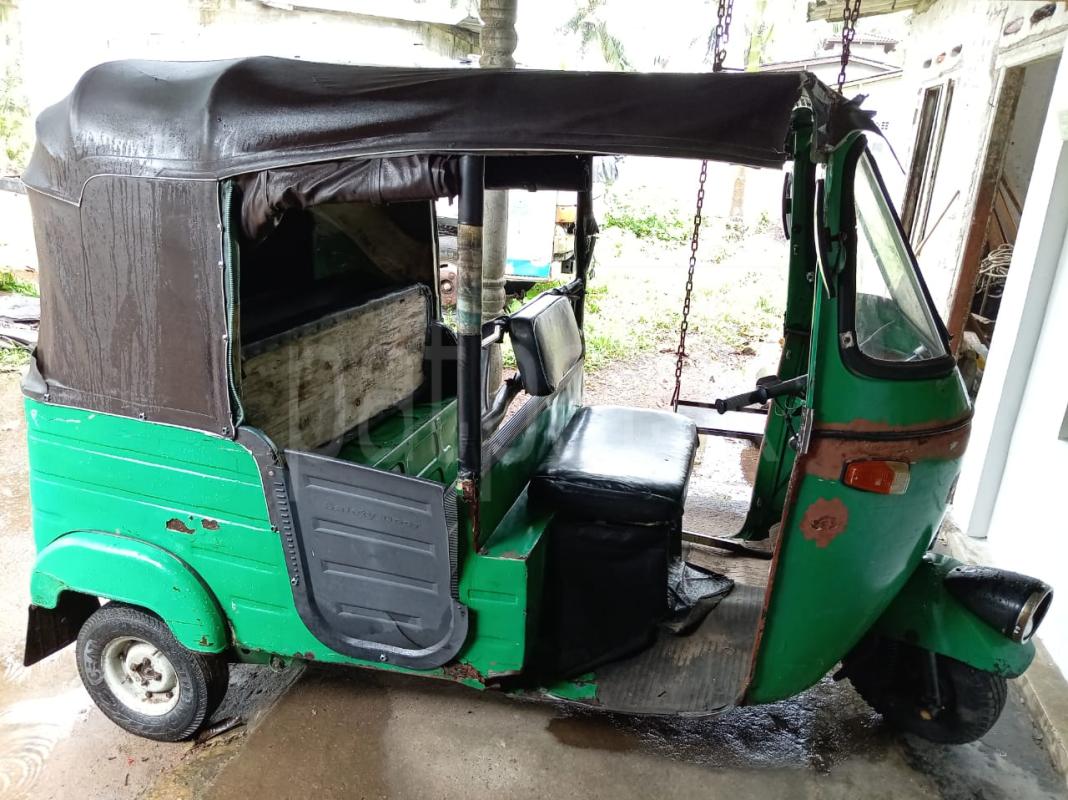 Bajaj 2 stroke 1998 - භාවිතා කරන ලද ත්‍රිරෝද රථය sale in Sri Lanka - patpat.lk