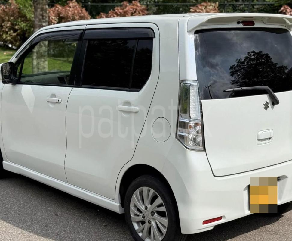 Suzuki Wagon R 2015 - பயன்படுத்தப்பட்டது கார் sale in Sri Lanka - patpat.lk