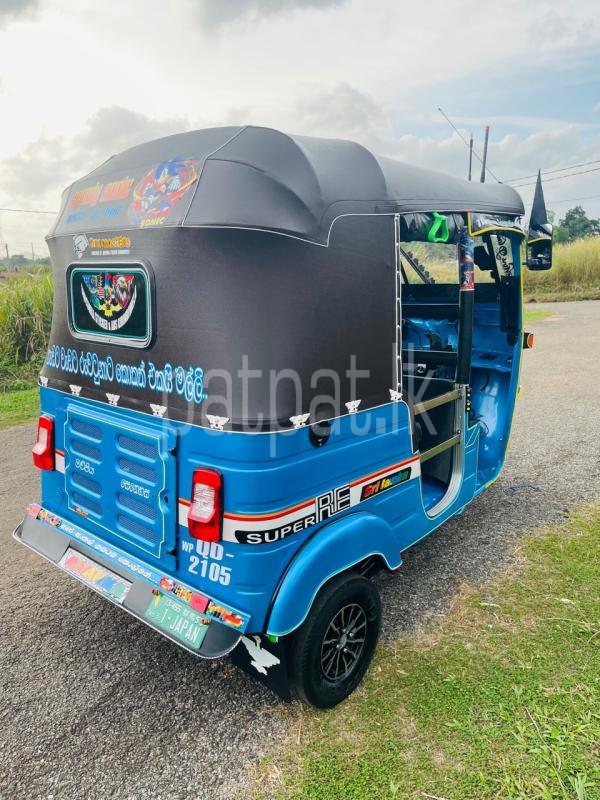 Advertisement image 4