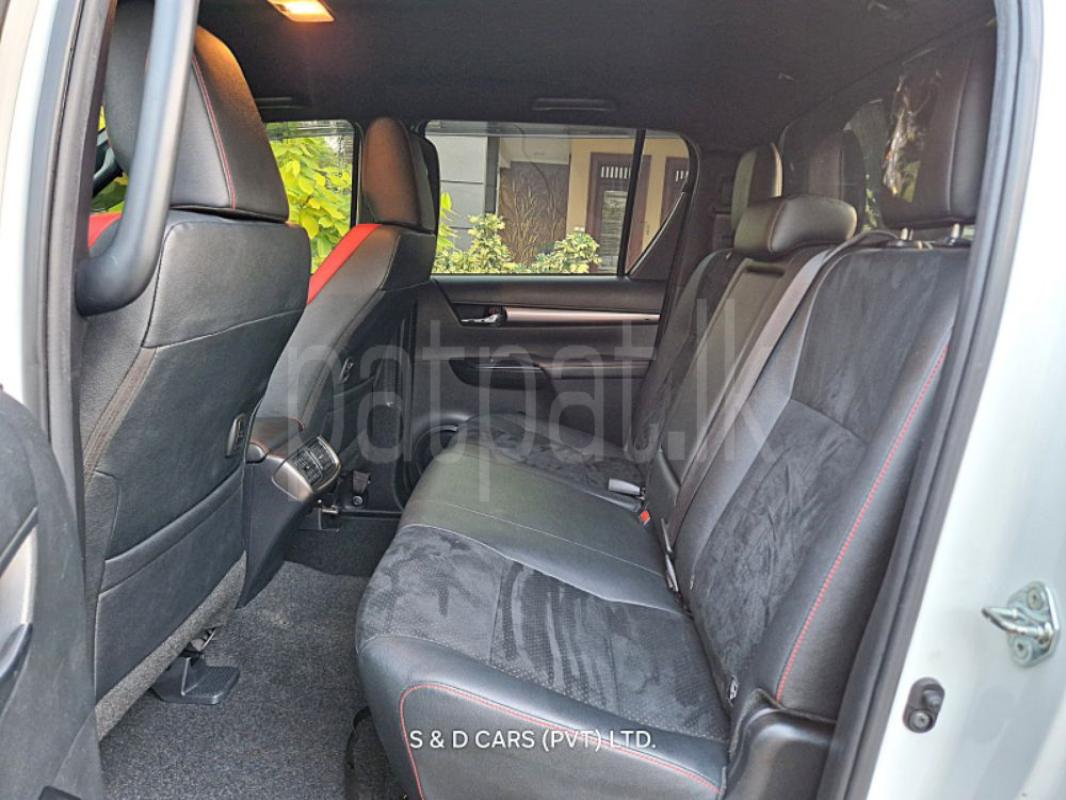 Advertisement image 6