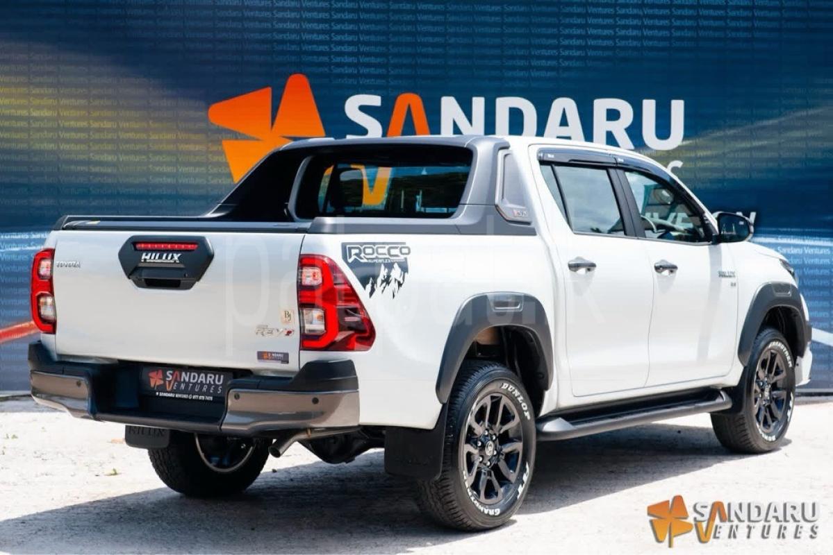 Advertisement image 4