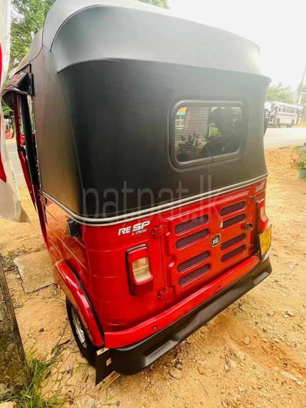 Bajaj Three Wheel 2018 - மறுசீரமைக்கப்பட்டது முச்சக்கர வண்டி sale in Sri Lanka - patpat.lk
