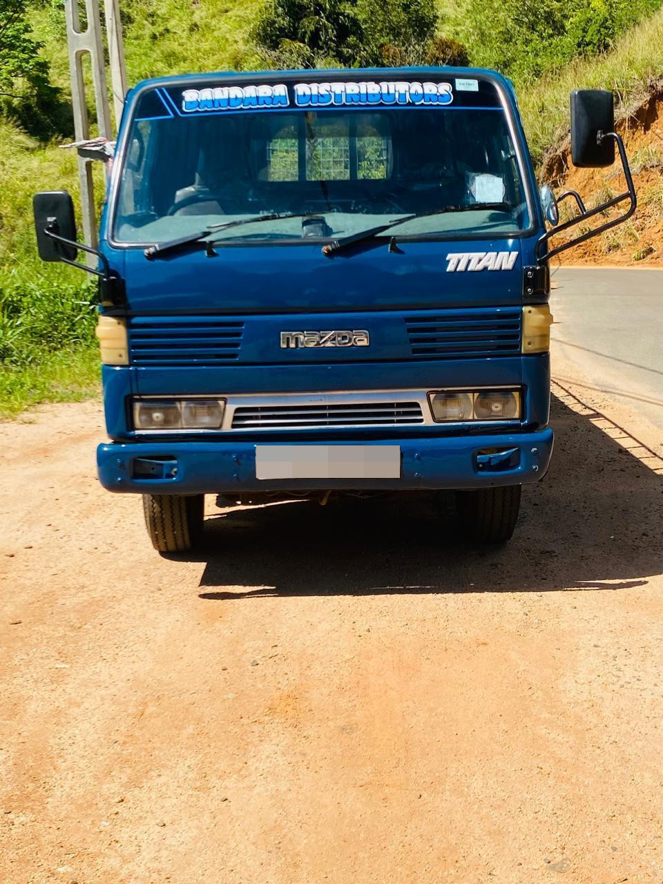 Mazda Titan 1993 ads-image-1