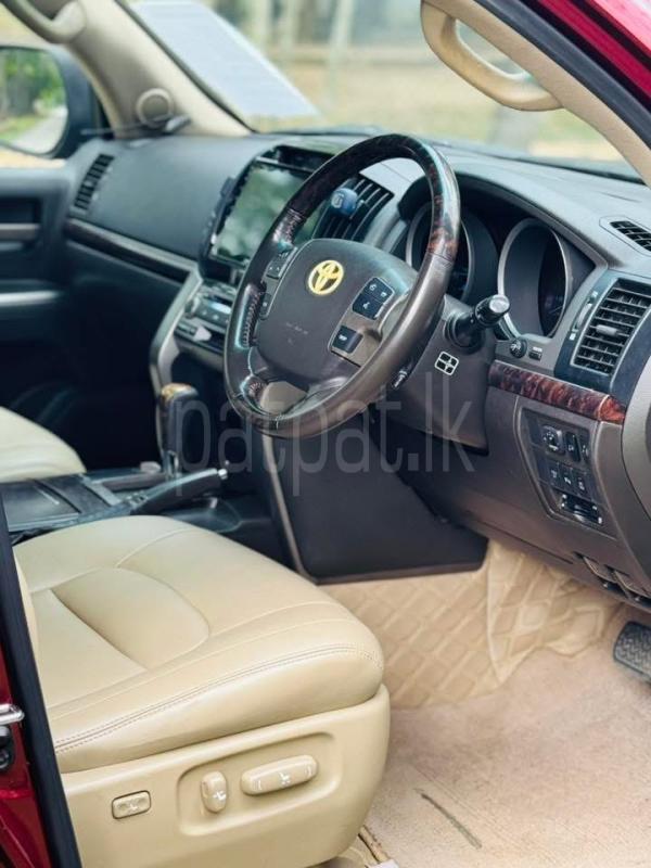 Advertisement image 5