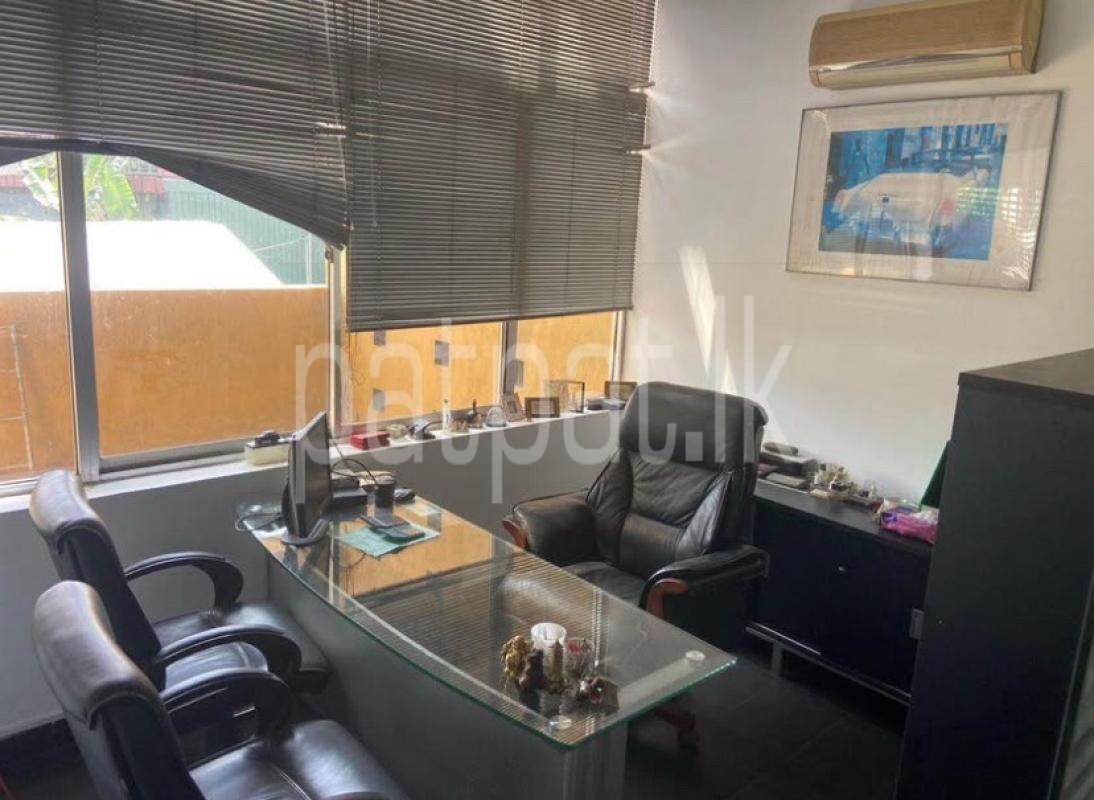 Advertisement image 5