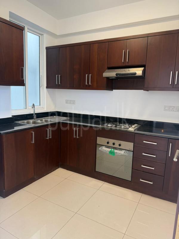 Unfurnished Apartment for Rent in Bambalapitiya (Colombo 04)