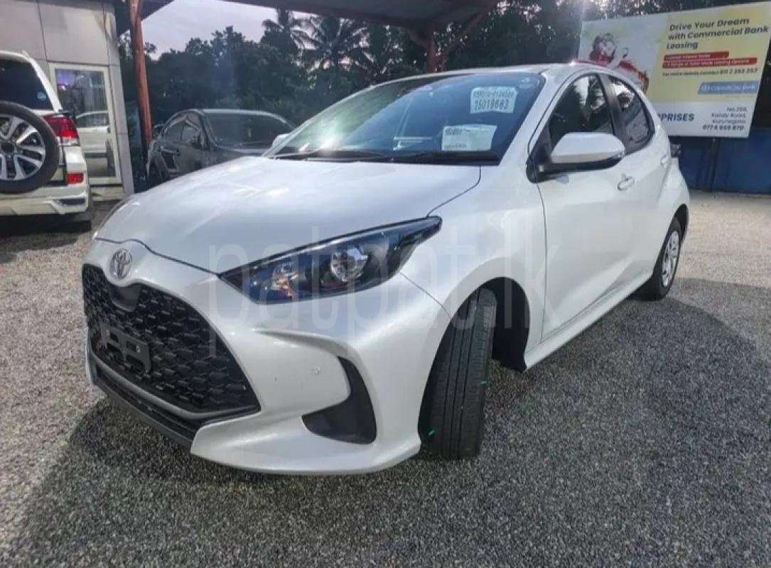 Toyota Yaris 2024 - Reconditioned Car sale in Sri Lanka - patpat.lk