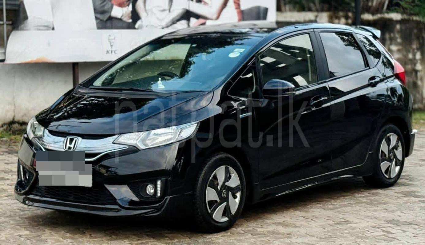 Honda Fit 2014 - பயன்படுத்தப்பட்டது கார் sale in Sri Lanka - patpat.lk