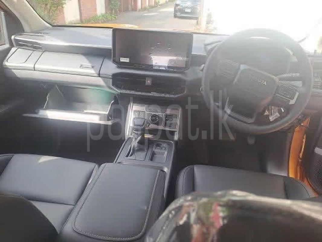 Advertisement image 6