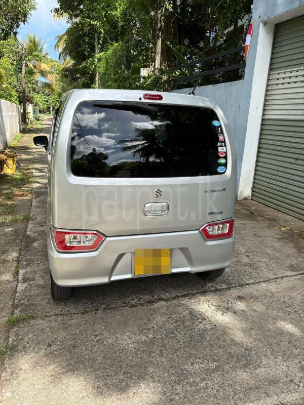 Suzuki Maruti 2017 - Used Car sale in Sri Lanka - patpat.lk