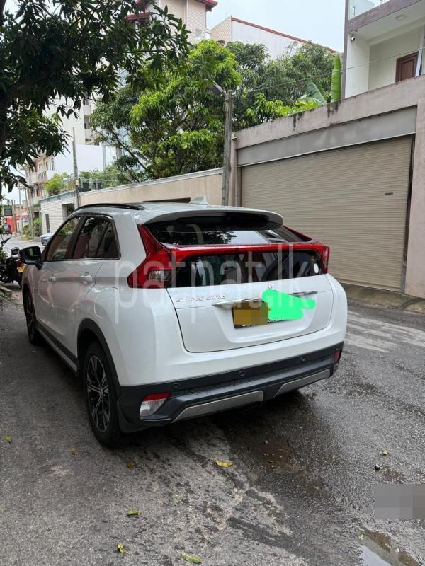 Mitsubishi Eclipse Cross 2018 - பயன்படுத்தப்பட்டது SUV sale in Sri Lanka - patpat.lk