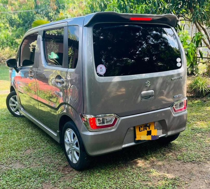 Suzuki Wagon R 2018 - பயன்படுத்தப்பட்டது கார் sale in Sri Lanka - patpat.lk