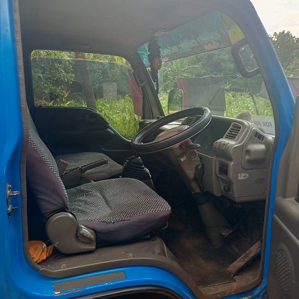 Isuzu TX Series 2003 - பயன்படுத்தப்பட்டது டிரக் sale in Sri Lanka - patpat.lk