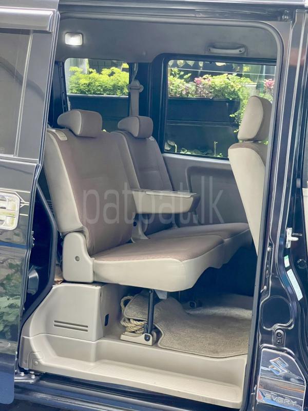 Advertisement image 4