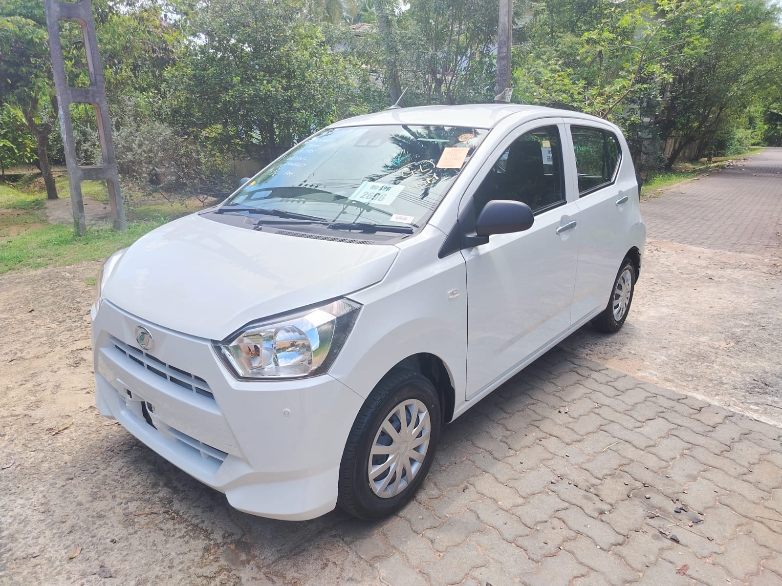 Daihatsu Mira 2025 - නැවත සකස් කල කාර් sale in Sri Lanka - patpat.lk