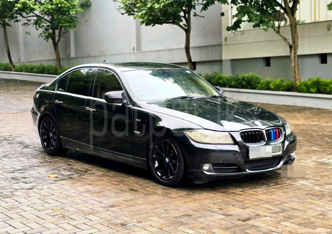 BMW 320I 2010 - Used Car sale in Sri Lanka - patpat.lk