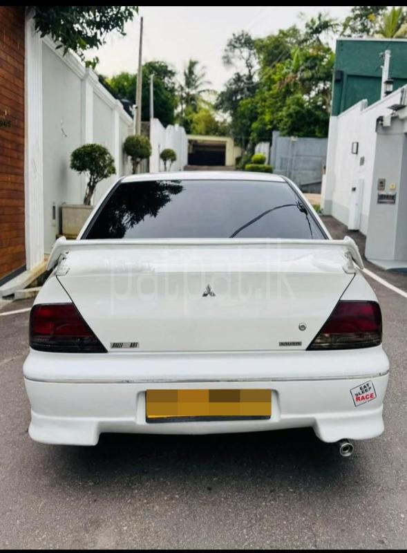 Mitsubishi Lancer 2002 - பயன்படுத்தப்பட்டது கார் sale in Sri Lanka - patpat.lk