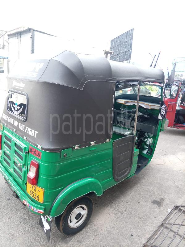 Bajaj 4 stroke 2012 - Used Three wheeler sale in Sri Lanka - patpat.lk
