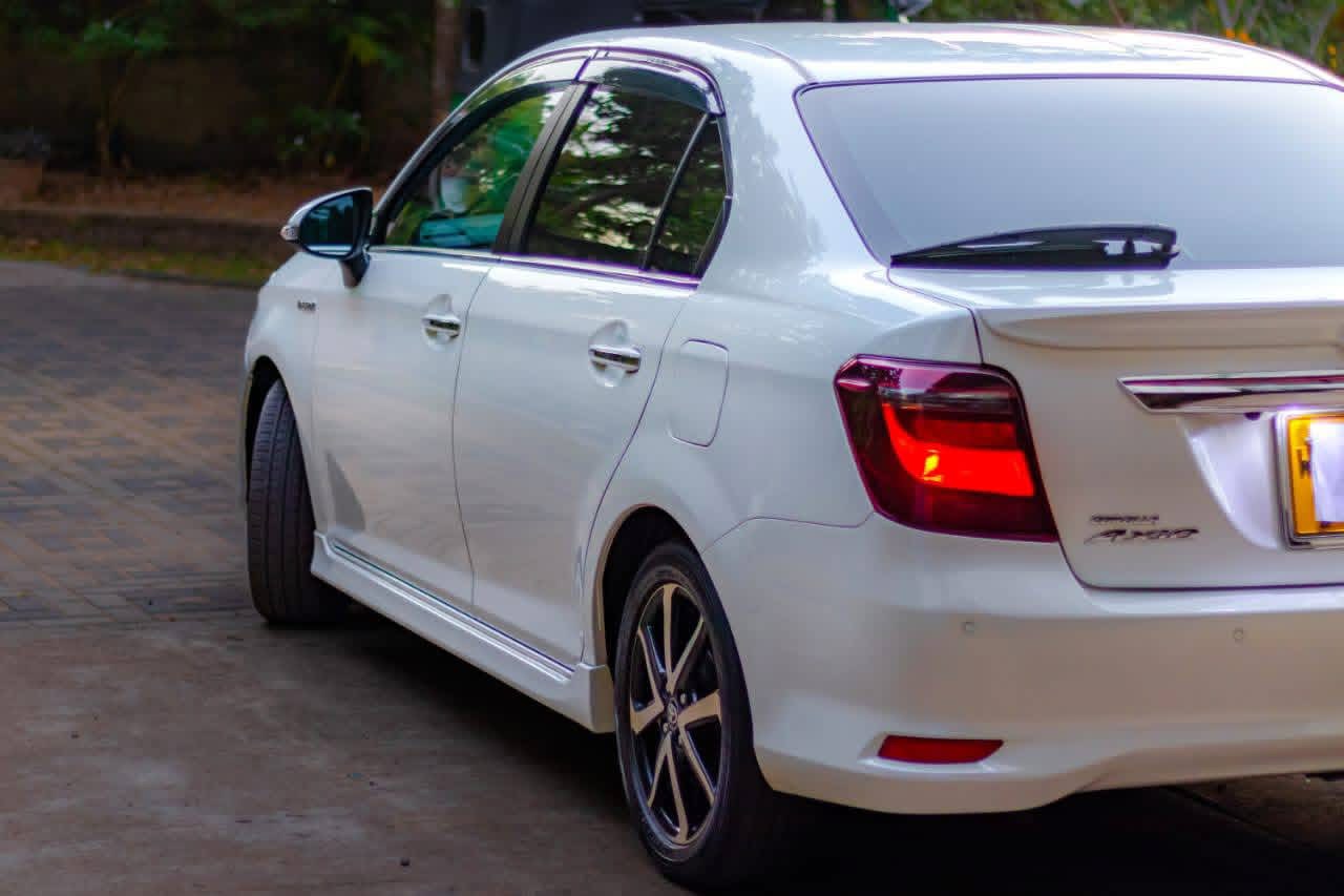 Toyota Axio 2019 - பயன்படுத்தப்பட்டது கார் sale in Sri Lanka - patpat.lk