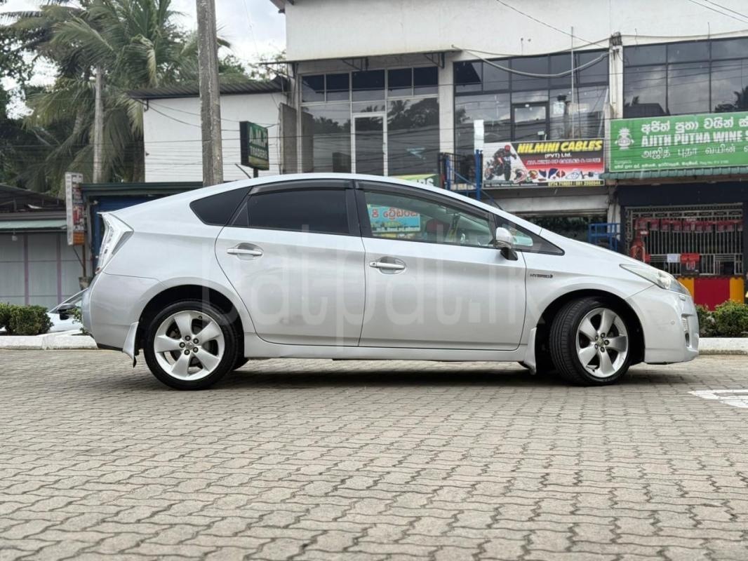 Advertisement image 6