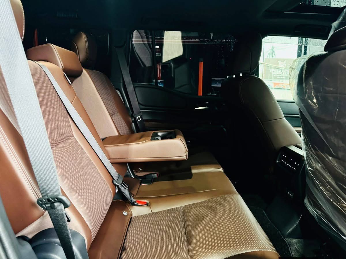 Toyota Land Cruiser 2024 - නැවත සකස් කල SUV රථය sale in Sri Lanka - patpat.lk