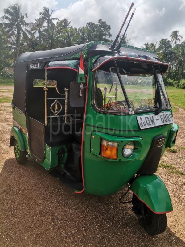 Bajaj Three Wheel 2009 - பயன்படுத்தப்பட்டது முச்சக்கர வண்டி sale in Sri Lanka - patpat.lk