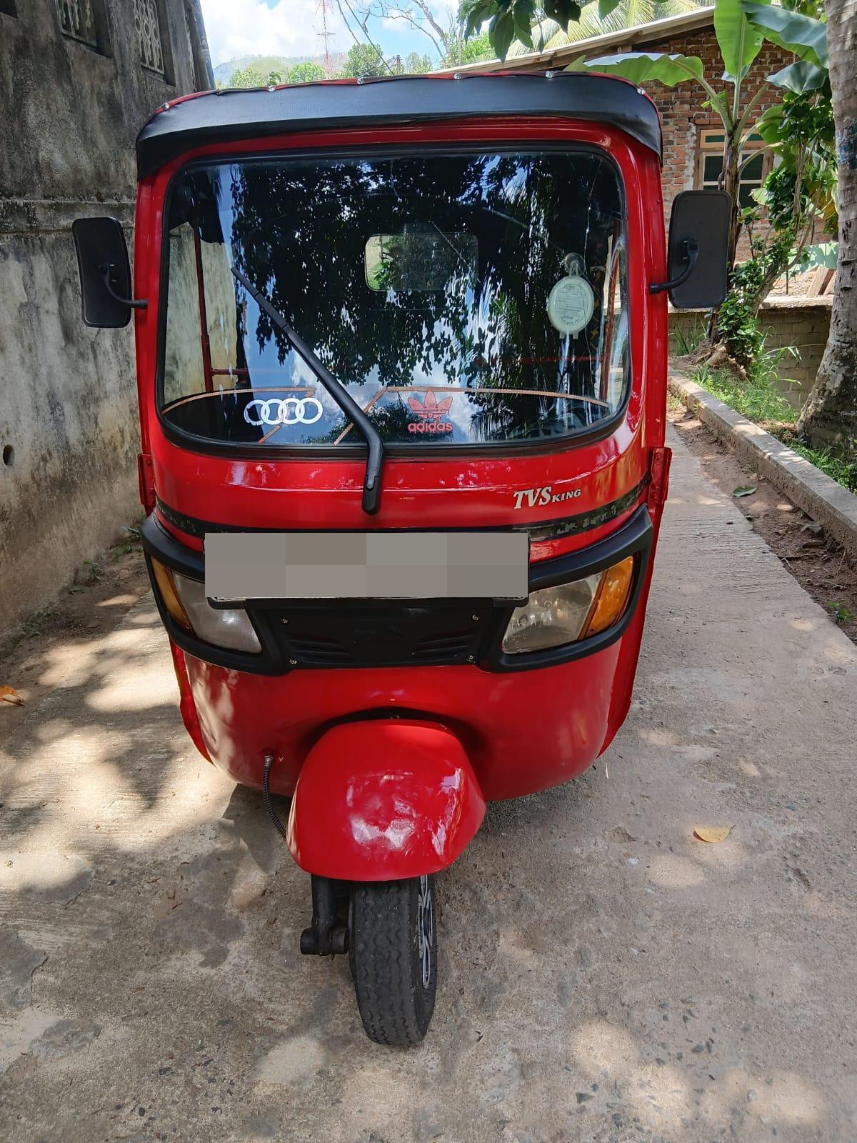 TVS Three Wheel 2012 - භාවිතා කරන ලද ත්‍රිරෝද රථය sale in Sri Lanka - patpat.lk