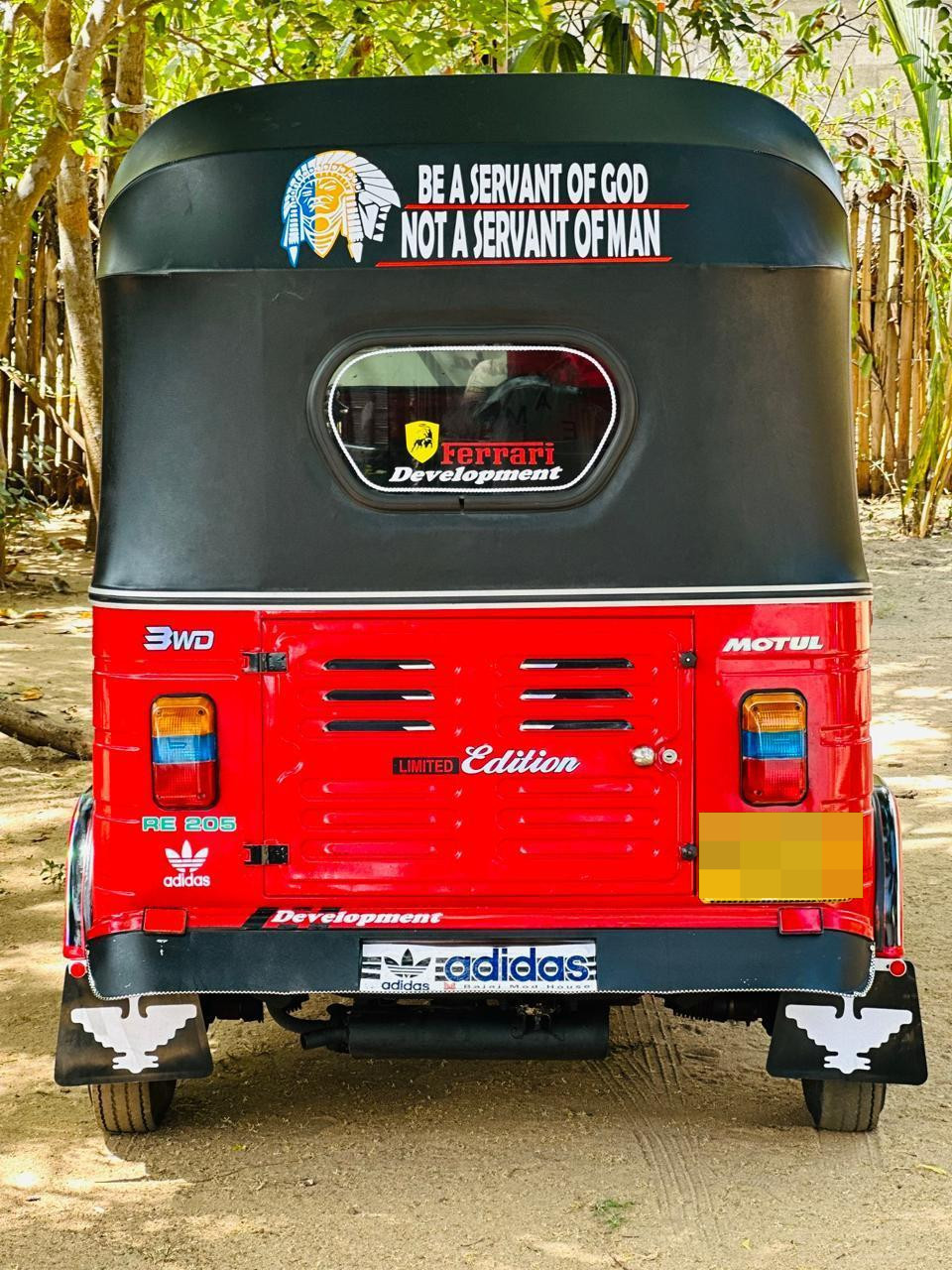 Bajaj Three Wheel 2012 - பயன்படுத்தப்பட்டது முச்சக்கர வண்டி sale in Sri Lanka - patpat.lk